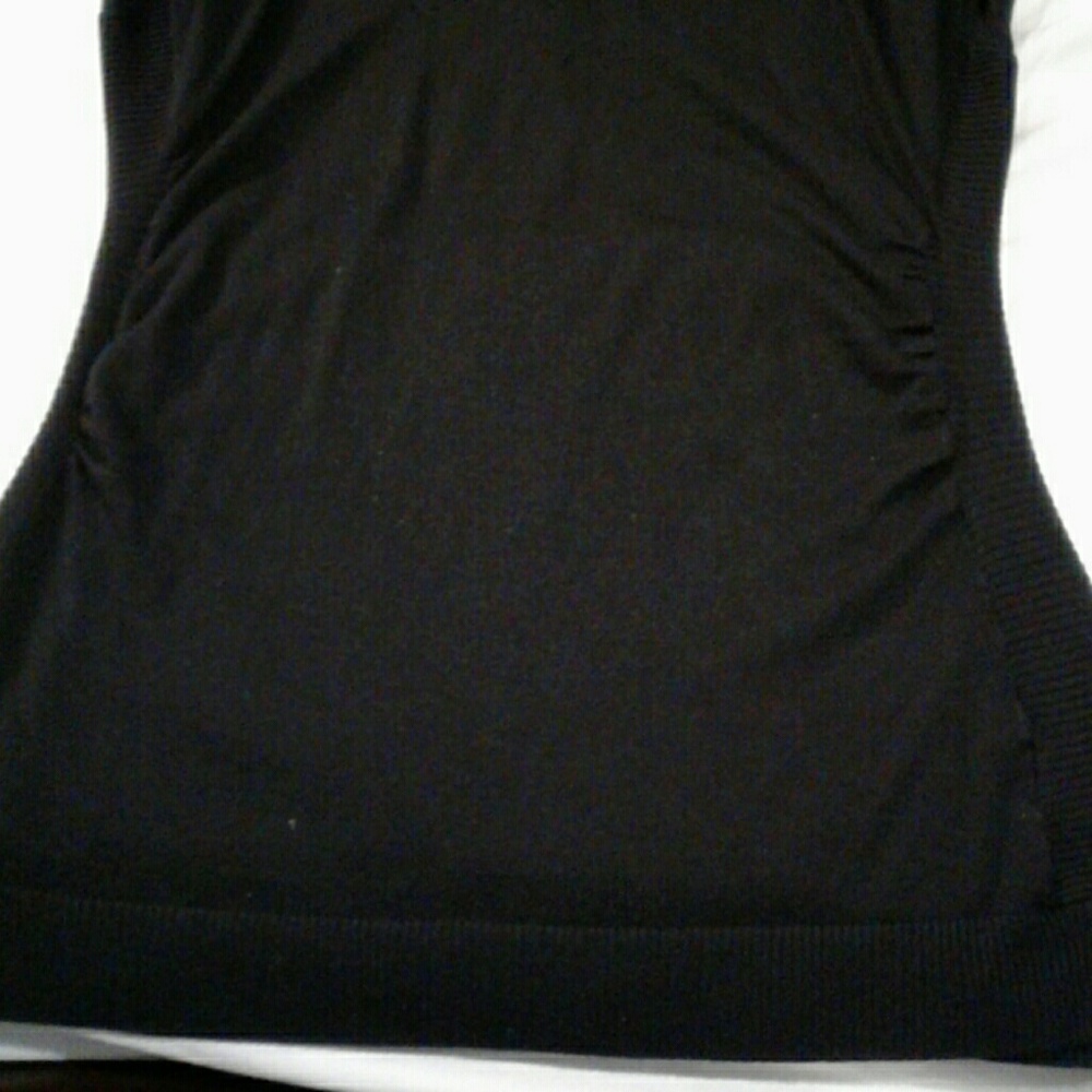Vest - Picture 2 of 2